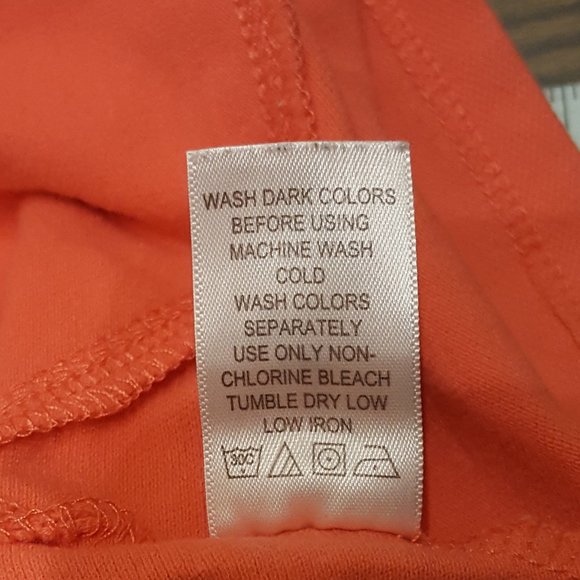 Woman Within Top with Pockets Size 1X  (22-24) - Picture 9 of 12